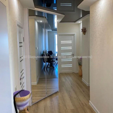 Продам квартиру, Гвардейцев Широнинцев ул. , 2  ком., 66 м², авторский дизайн 