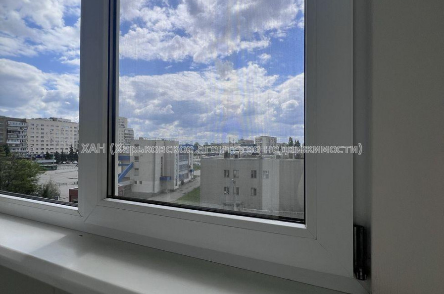 Продам квартиру, Науки просп. , 2  ком., 67.40 м², авторский дизайн 