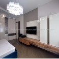 Продам квартиру, Науки просп. , 2  ком., 67.40 м², авторский дизайн 