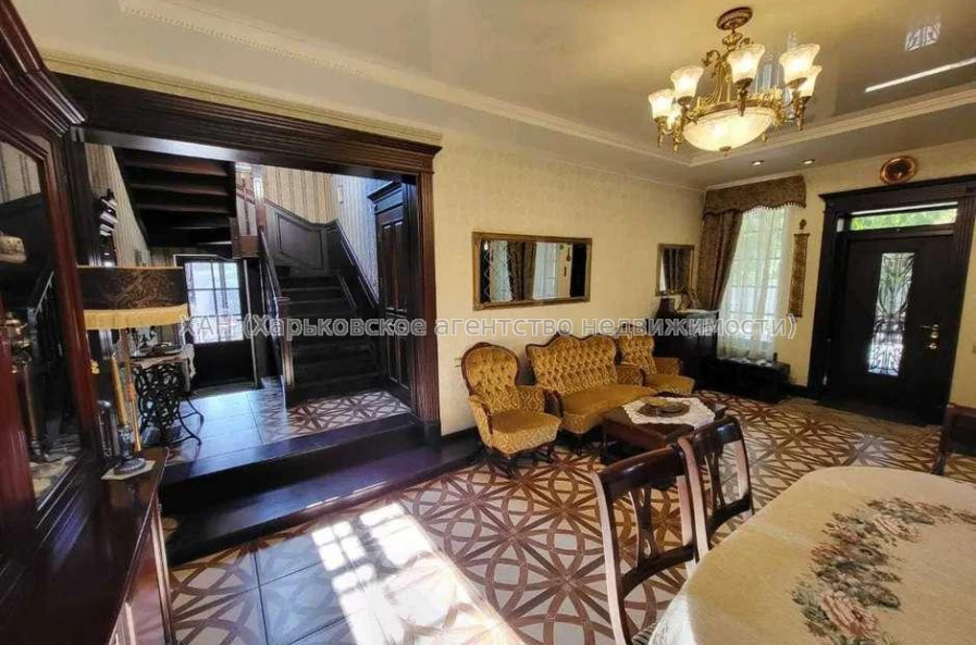 Продам будинок, Гагарина ул. , 187 м², 14 соток, капитальный ремонт 