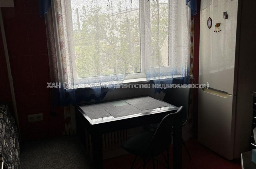 Продам квартиру, Большая Кольцевая ул. , 1 кім., 33 м², косметический ремонт 