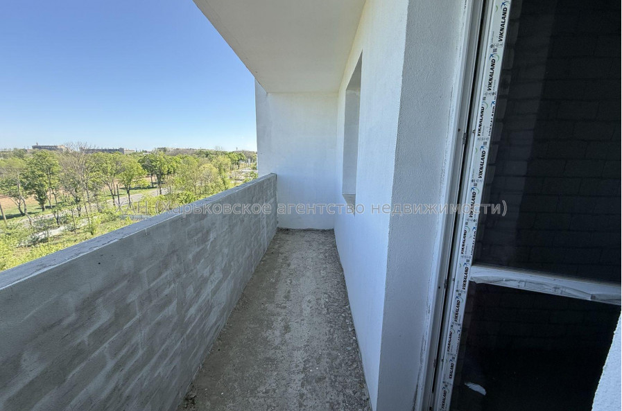 Продам квартиру, Мира ул. , 3  ком., 82 м², без внутренних работ 