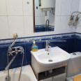 Продам квартиру, Власенко ул. , 1  ком., 30.80 м², капитальный ремонт 