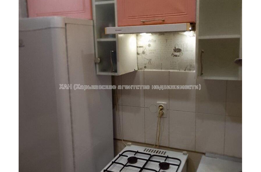 Продам квартиру, Власенко ул. , 1  ком., 30.80 м², капитальный ремонт 