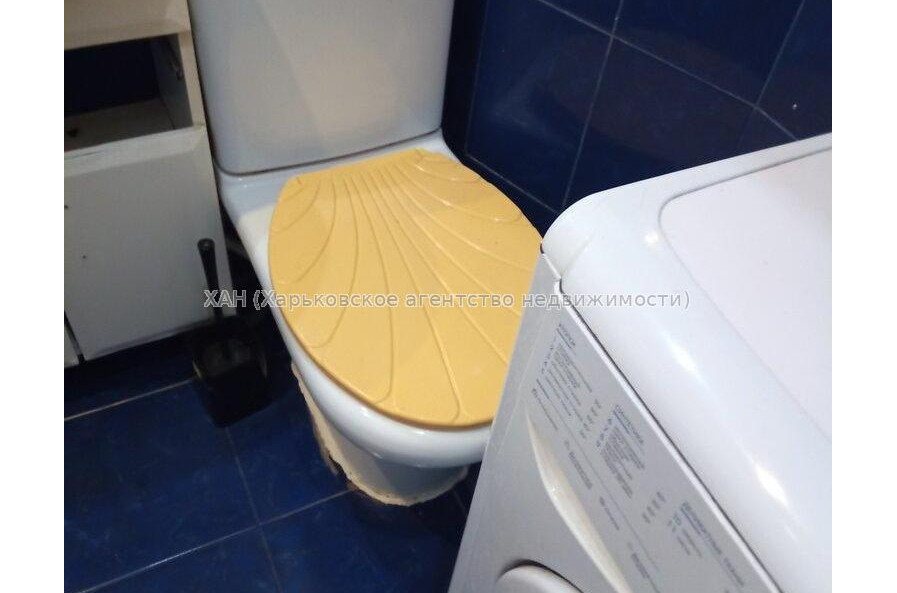 Продам квартиру, Власенко ул. , 1  ком., 30.80 м², капитальный ремонт 