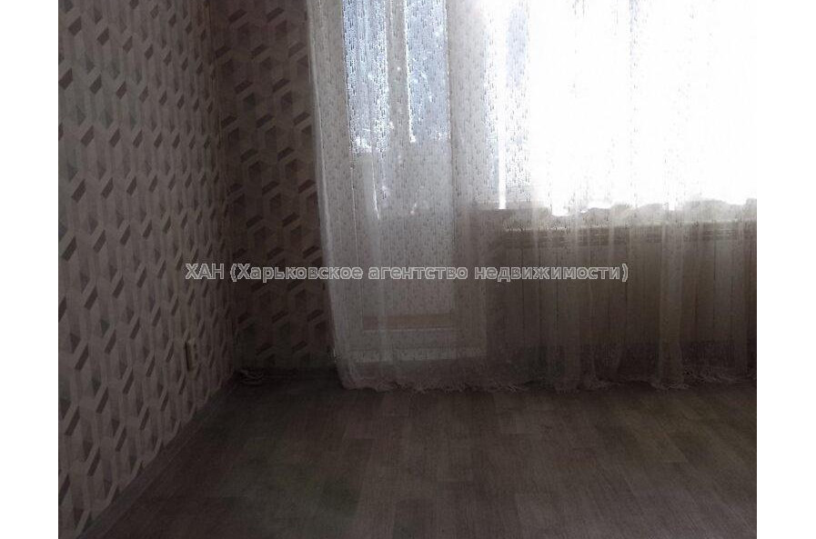 Продам квартиру, Власенко ул. , 1  ком., 30.80 м², капитальный ремонт 