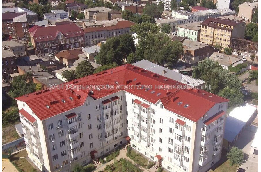 Продам квартиру, Дмитриевская ул. , 1 кім., 50 м², авторский дизайн 