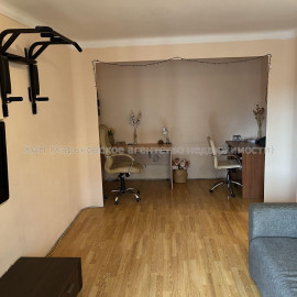 Продам квартиру, Богомольца ул. , 1  ком., 40 м², капитальный ремонт