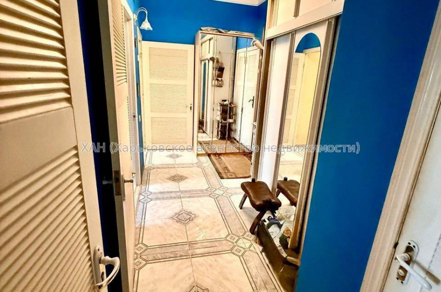 Продам квартиру, Библика ул. , 3  ком., 79.30 м², капитальный ремонт 