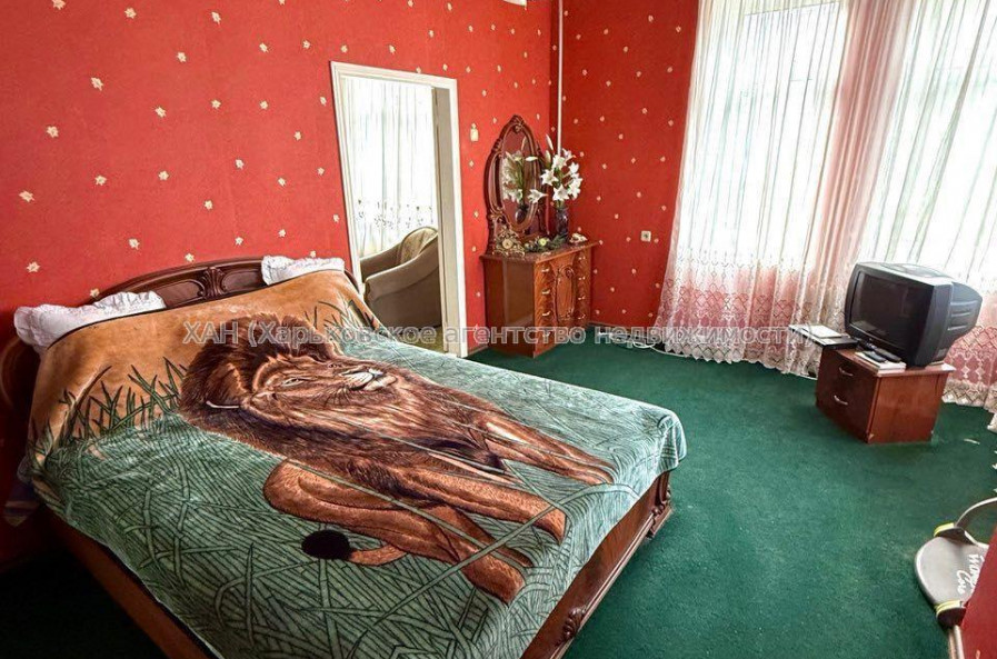 Продам квартиру, Библика ул. , 3  ком., 79.30 м², капитальный ремонт 