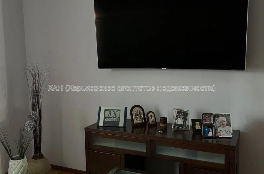 Продам будинок, Льва Ландау просп. , 254 м², 9 соток, капитальный ремонт 