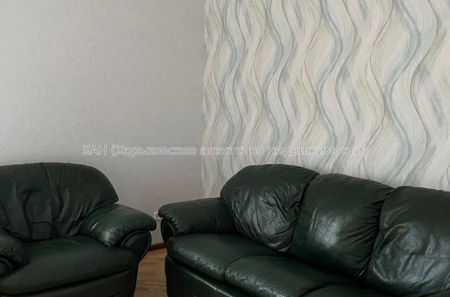 Продам будинок, Льва Ландау просп. , 254 м², 9 соток, капитальный ремонт 