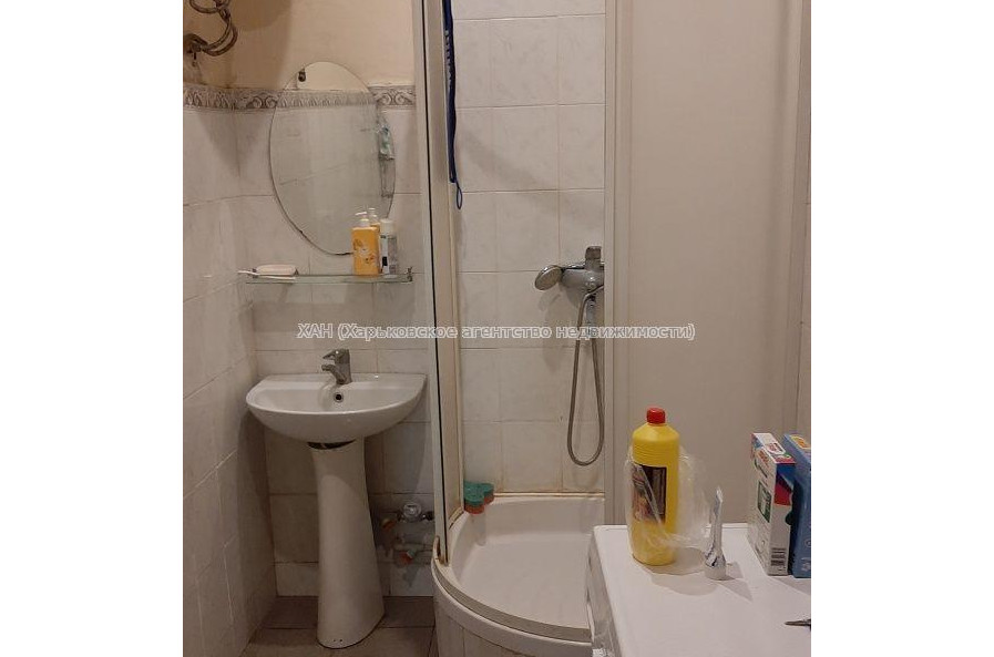 Продам квартиру, Глиссада Джуса въезд , 2 кім., 66 м², косметический ремонт 
