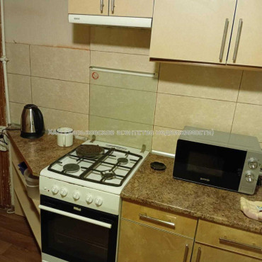 Продам квартиру, Глиссада Джуса въезд , 2 кім., 66 м², косметический ремонт 