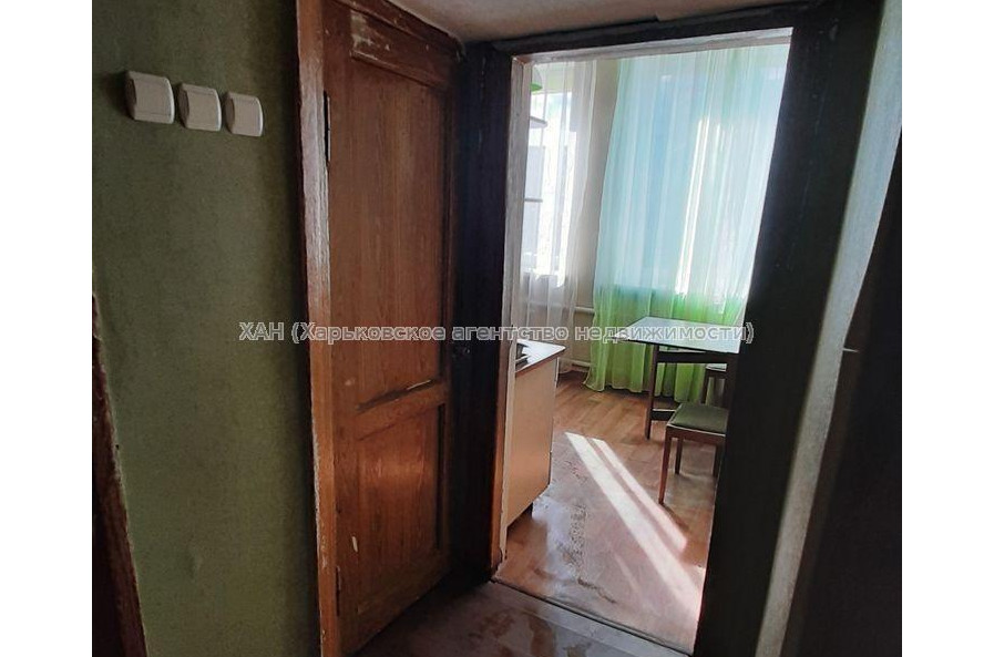 Продам квартиру, Глиссада Джуса въезд , 2 кім., 66 м², косметический ремонт 