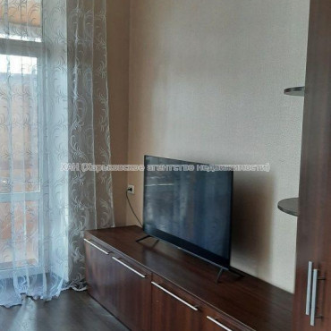 Продам квартиру, Глиссада Джуса въезд , 2 кім., 66 м², косметический ремонт 