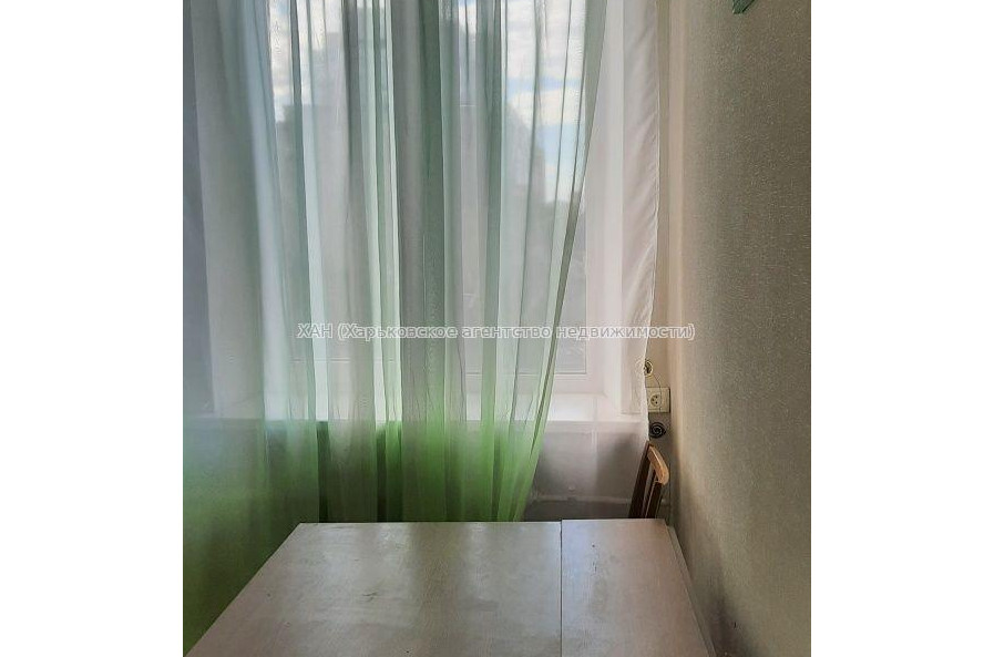 Продам квартиру, Глиссада Джуса въезд , 2 кім., 66 м², косметический ремонт 