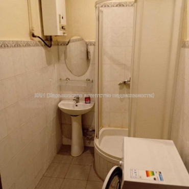 Продам квартиру, Глиссада Джуса въезд , 2 кім., 66 м², косметический ремонт 