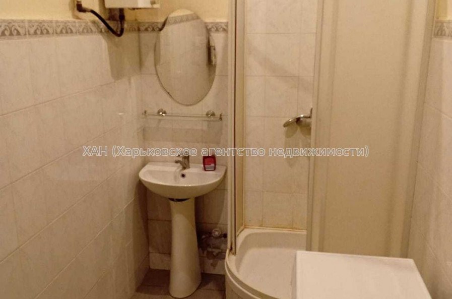 Продам квартиру, Глиссада Джуса въезд , 2 кім., 66 м², косметический ремонт 