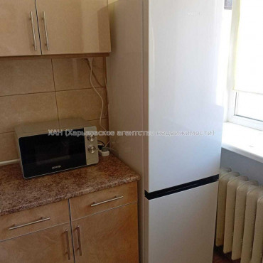 Продам квартиру, Глиссада Джуса въезд , 2 кім., 66 м², косметический ремонт 