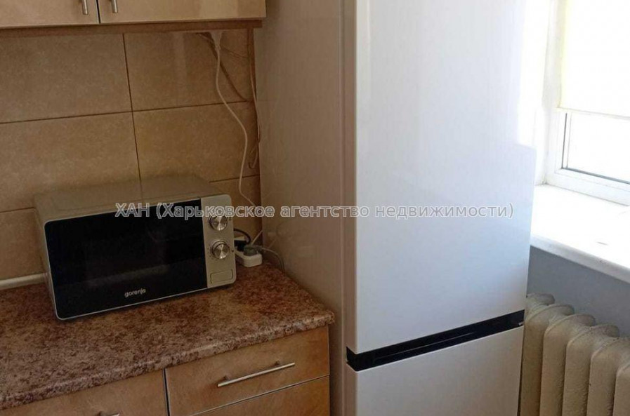 Продам квартиру, Глиссада Джуса въезд , 2 кім., 66 м², косметический ремонт 