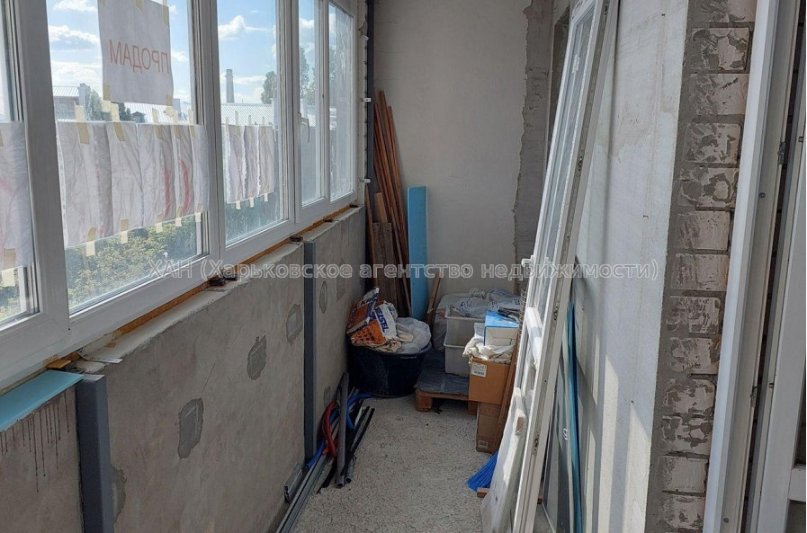 Продам квартиру, Героев Харькова просп. , 1 кім., 46.20 м², без отделочных работ 