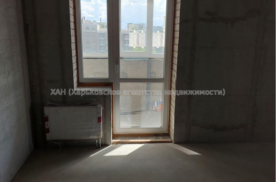 Продам квартиру, Героев Харькова просп. , 1 кім., 46.20 м², без отделочных работ 