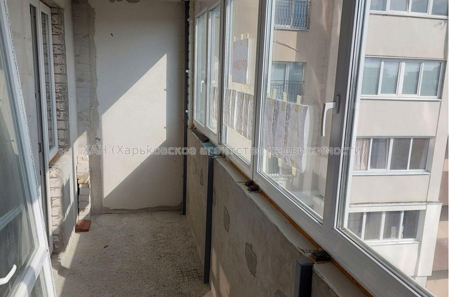 Продам квартиру, Героев Харькова просп. , 1 кім., 46.20 м², без отделочных работ 