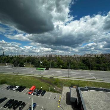 Продам квартиру, Мира ул. , 3  ком., 82 м², авторский дизайн 