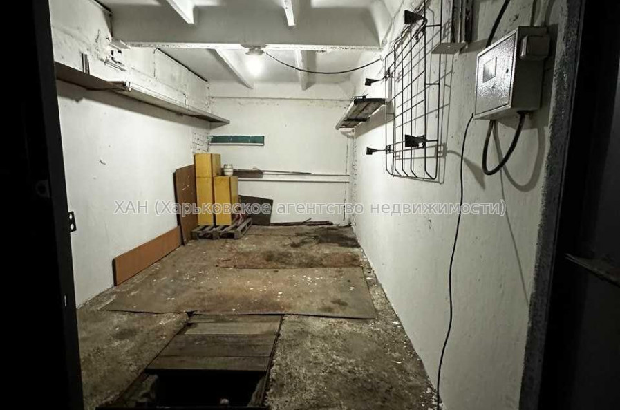 Продам квартиру, Мира ул. , 3  ком., 82 м², авторский дизайн 
