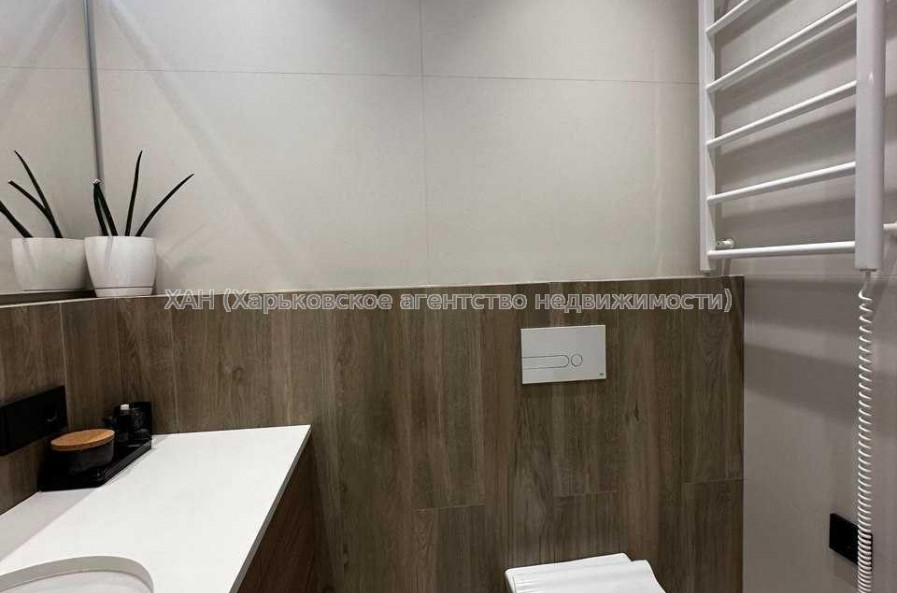 Продам квартиру, Мира ул. , 3  ком., 82 м², авторский дизайн 