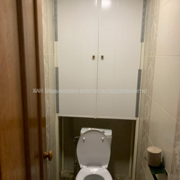 Продам квартиру, Свободы ул. , 3 кім., 75 м², капитальный ремонт 