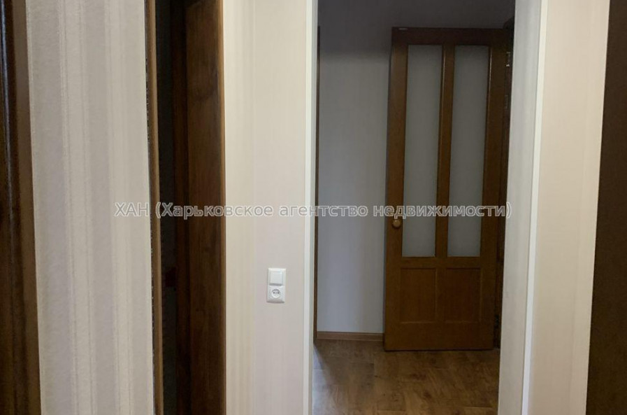 Продам квартиру, Свободы ул. , 3 кім., 75 м², капитальный ремонт 