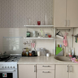 Продам квартиру, Свободы ул. , 3 кім., 75 м², капитальный ремонт