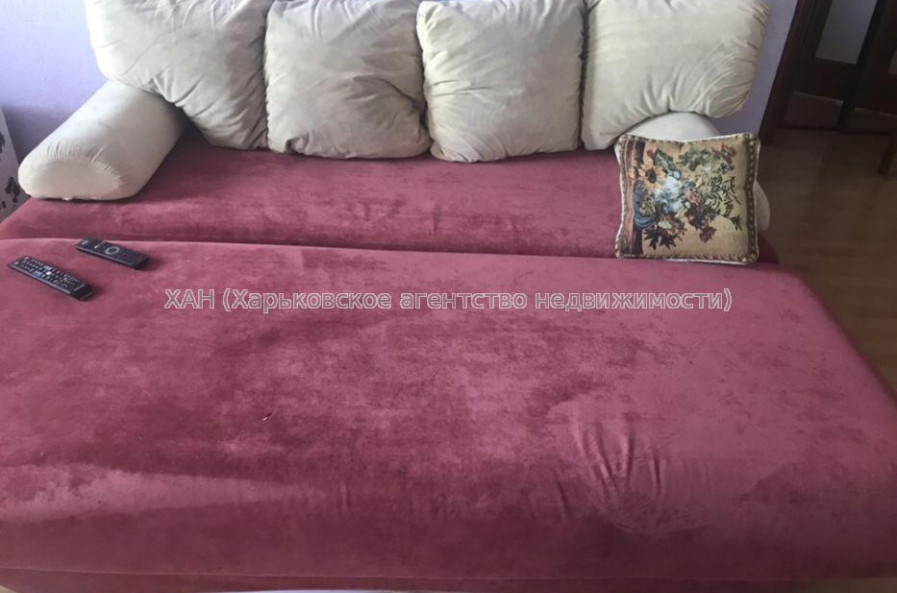 Продам квартиру, Льва Ландау просп. , 3 кім., 60 м², капитальный ремонт 