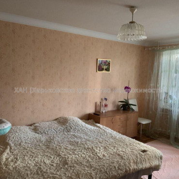 Продам квартиру, Богомольца ул. , 1 кім., 40 м², косметический ремонт 