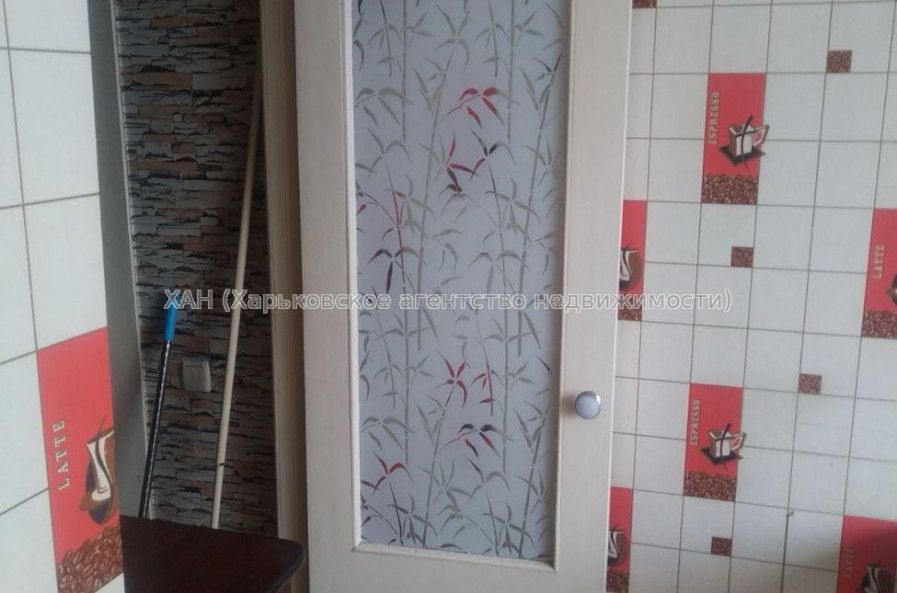 Продам квартиру, Богомольца ул. , 1  ком., 40 м², косметический ремонт 