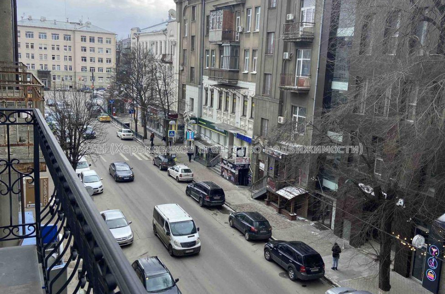 Продам квартиру, Ярослава Мудрого ул. , 3  ком., 100 м², авторский дизайн 