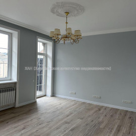 Продам квартиру, Ярослава Мудрого ул. , 3  ком., 100 м², авторский дизайн