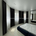 Продам квартиру, Ярослава Мудрого ул. , 2  ком., 63.60 м², евроремонт 