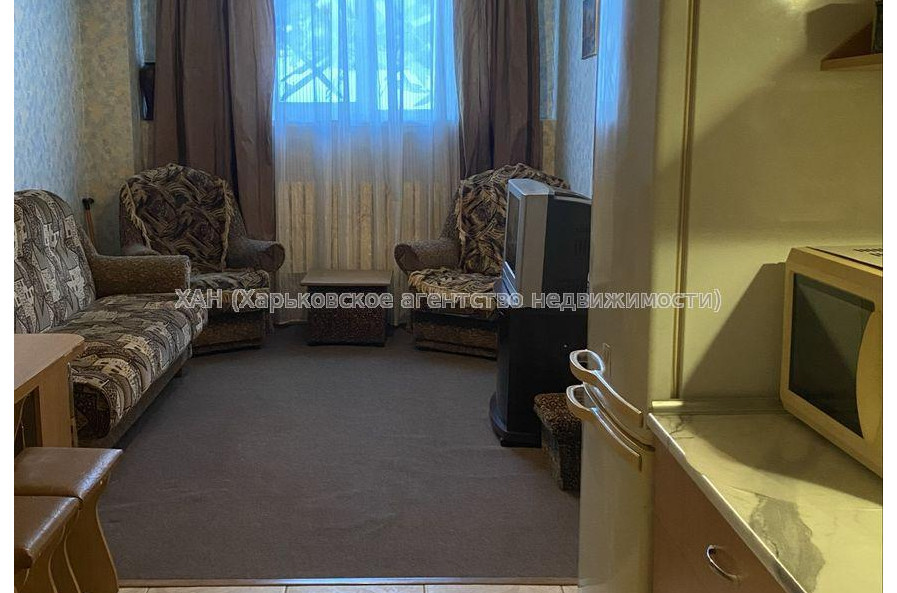 Продам квартиру, Юбилейный просп. , 1  ком., 33.40 м², капитальный ремонт 