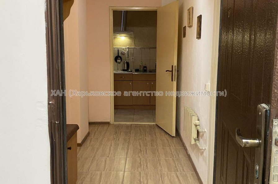 Продам квартиру, Юбилейный просп. , 1  ком., 33.40 м², капитальный ремонт 