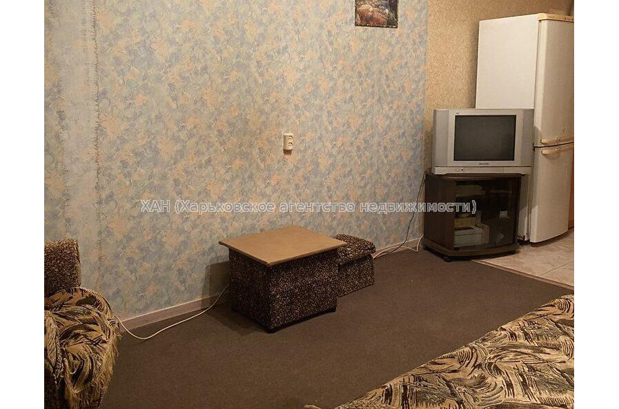 Продам квартиру, Юбилейный просп. , 1  ком., 33.40 м², капитальный ремонт 