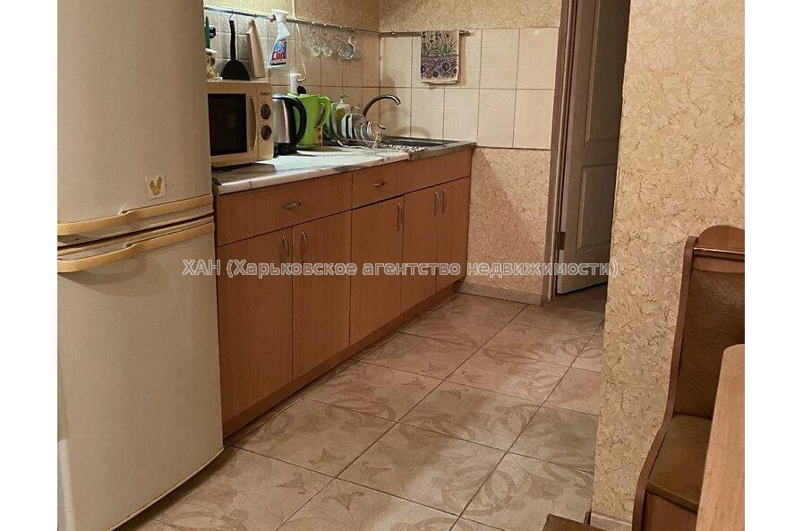 Продам квартиру, Юбилейный просп. , 1  ком., 33.40 м², капитальный ремонт 