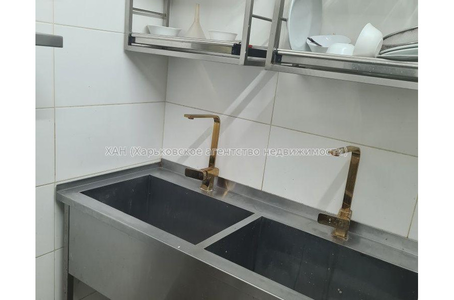 Сдам нежилую недвижимость, кафе , 3  ком., 82 м², капитальный ремонт 