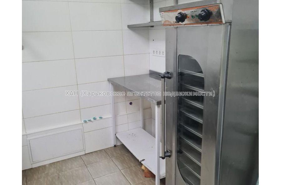 Сдам нежилую недвижимость, кафе , 3  ком., 82 м², капитальный ремонт 