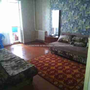Продам квартиру, Старопрудная ул. , 1 кім., 29 м², косметический ремонт 