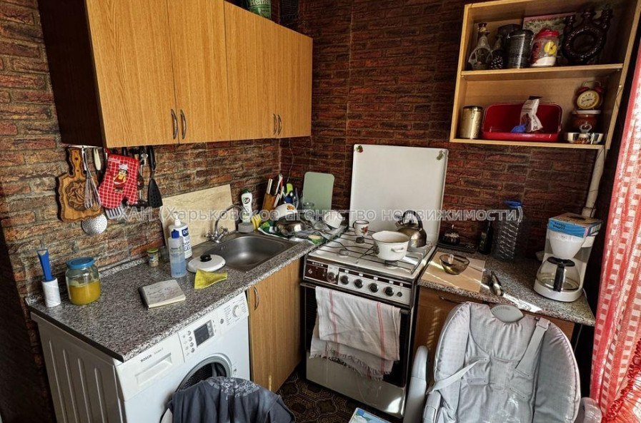 Продам квартиру, Непокоренных ул. , 3  ком., 67.40 м², косметический ремонт 