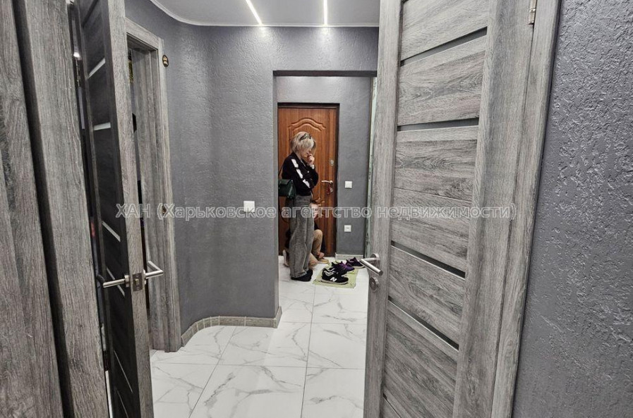 Продам квартиру, Единства ул. , 1 кім., 47 м², авторский дизайн 