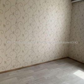 Продам квартиру, Шариковая ул. , 1  ком., 16.40 м², капитальный ремонт